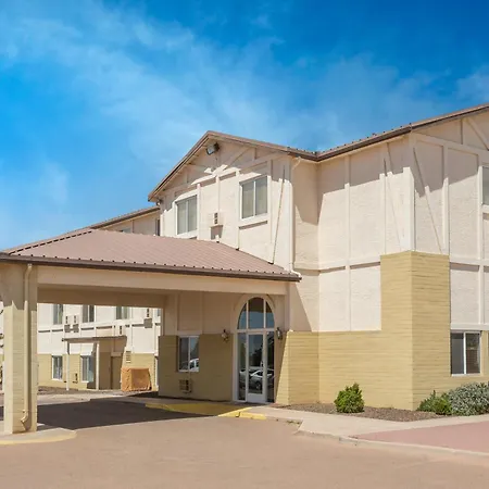 Super 8 By Wyndham Holbrook