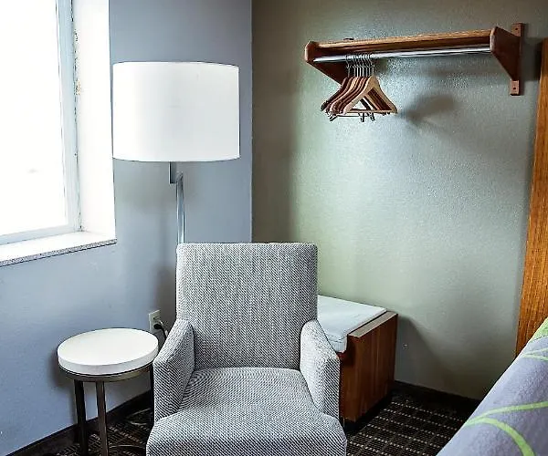 Super 8 By Wyndham 2*
