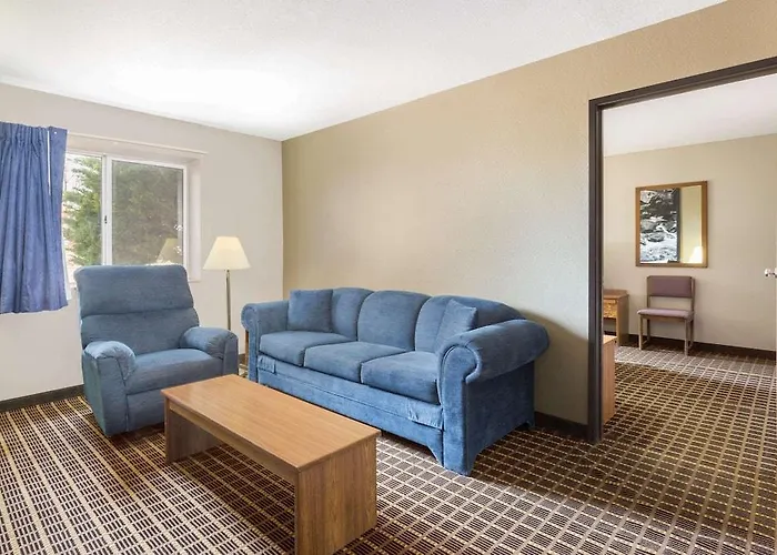 Super 8 By Wyndham