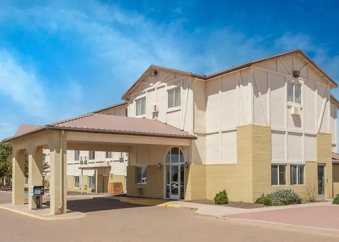 Super 8 By Wyndham Holbrook