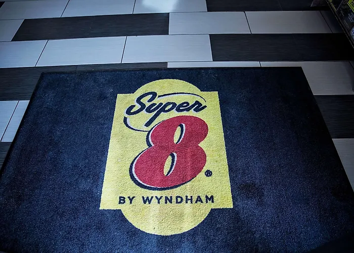 Hotel Super 8 By Wyndham Holbrook