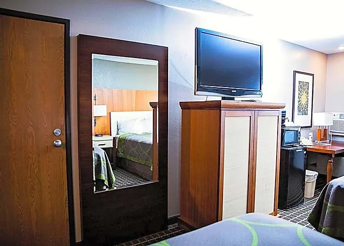 Hotel Super 8 By Wyndham